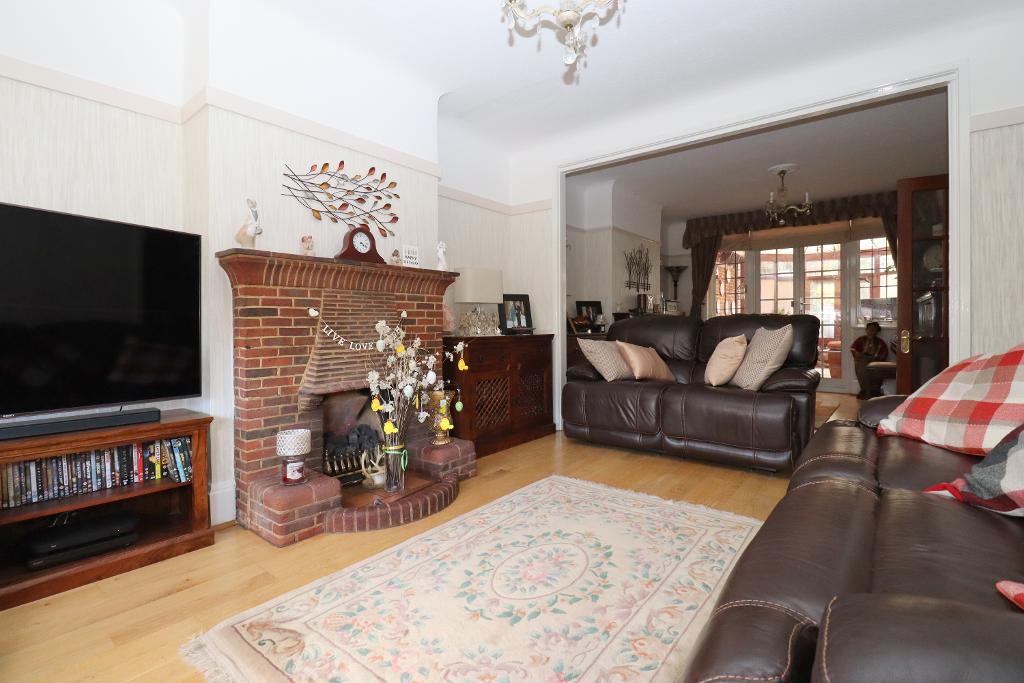 Estate and Letting Agents in Luton Property Particulars Indigo