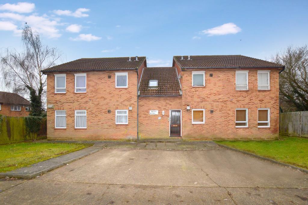 Estate and Letting Agents in Luton Property Particulars Indigo