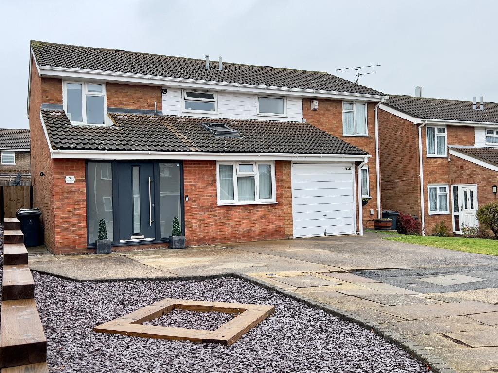 Estate and Letting Agents in Luton Property ParticularsRNRN