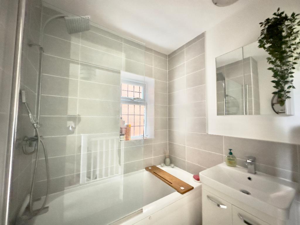 Estate and Letting Agents in Luton Property Particulars Indigo