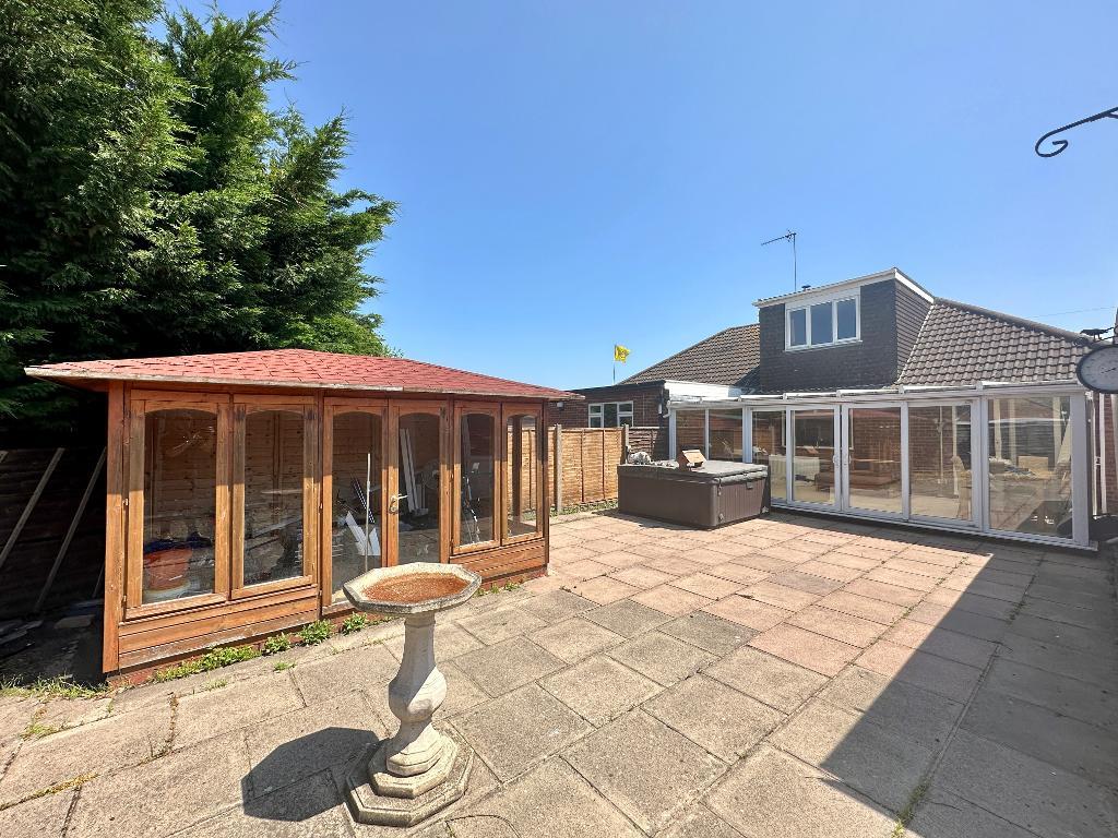 Estate and Letting Agents in Luton Property Particulars Indigo