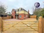 Photo of 4 bedroom Detached House, 