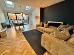 Photo of 3 bedroom Semi Detached House, 375,000