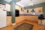 Additional Photo of Cutenhoe Road, South Luton, Luton, Bedfordshire, LU1 3NG