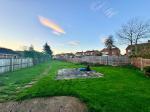 Additional Photo of York Close, Barton Le Clay, Bedfordshire, MK45 4QB