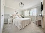 Additional Photo of Gatehill Gardens, Barton Hills, Luton, Bedfordshire, LU3 4EZ