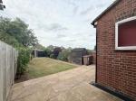 Additional Photo of Graham Gardens, New Bedford Road Area, Luton, Bedfordshire, LU3 1NQ