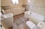 Additional Photo of Arundel Road, Luton, Bedfordshire, LU4 8DY