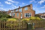 Photo of 4 bedroom Semi Detached House, �449,995