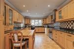 Additional Photo of Barton Road, Luton, Beds, LU3 2BB
